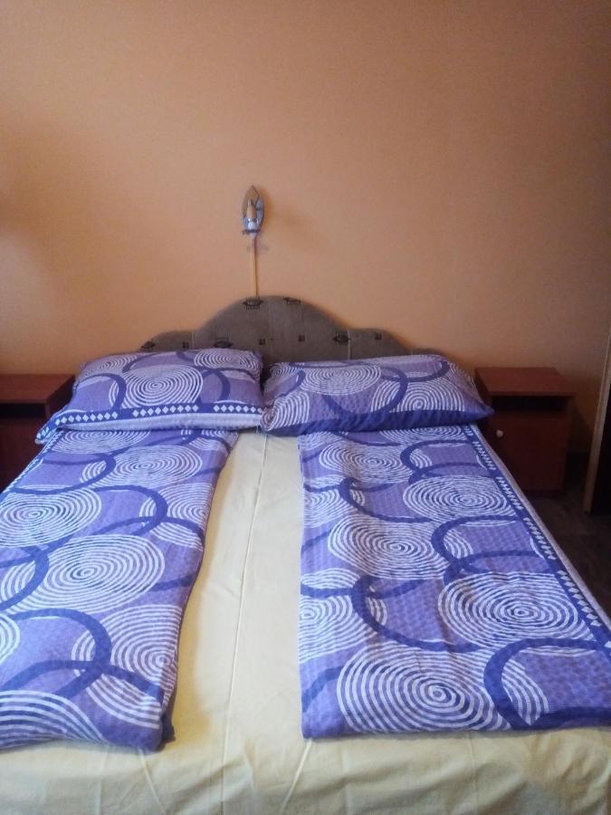 Katica Vendeghaz Hotell Aggtelek Exteriör bild