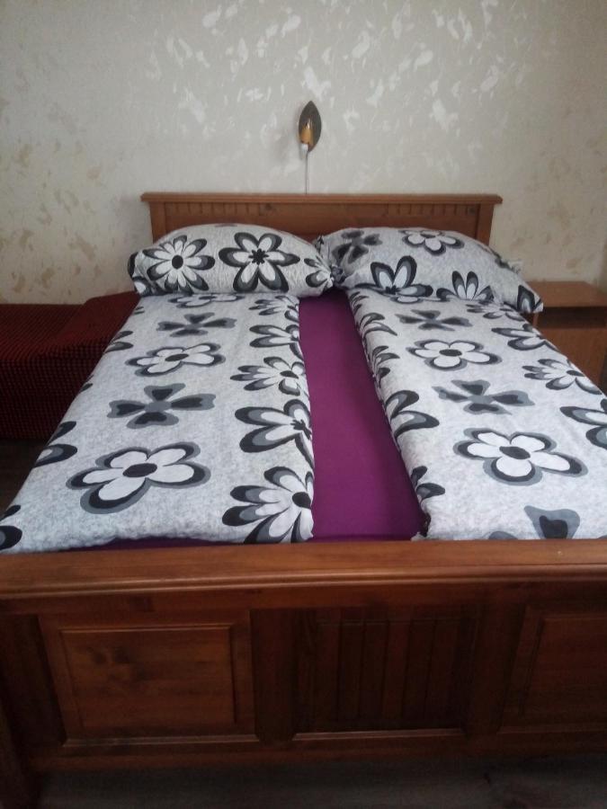 Katica Vendeghaz Hotell Aggtelek Exteriör bild