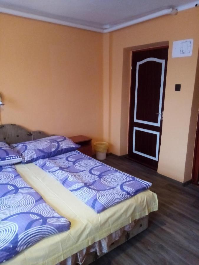 Katica Vendeghaz Hotell Aggtelek Exteriör bild