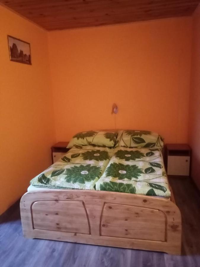 Katica Vendeghaz Hotell Aggtelek Exteriör bild