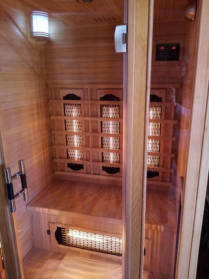 Katica Vendeghaz Hotell Aggtelek Exteriör bild